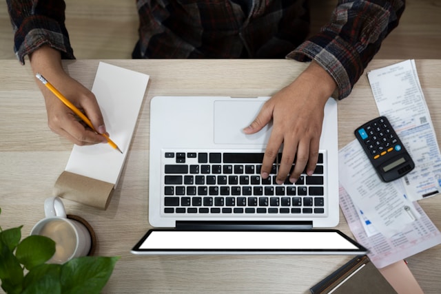 Common Payroll Tax Mistakes Small Businesses Make